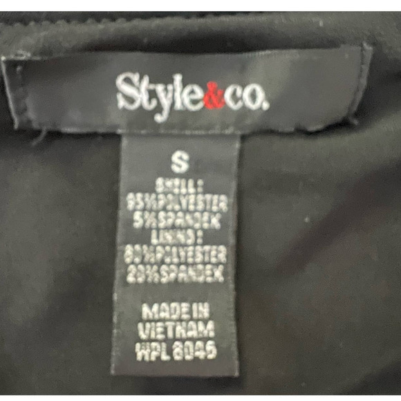 3/$27 Style & Co Blouse w/Batwing Sleeves, Scoop Neck w/Chain in Black, Small - Picture 5 of 8